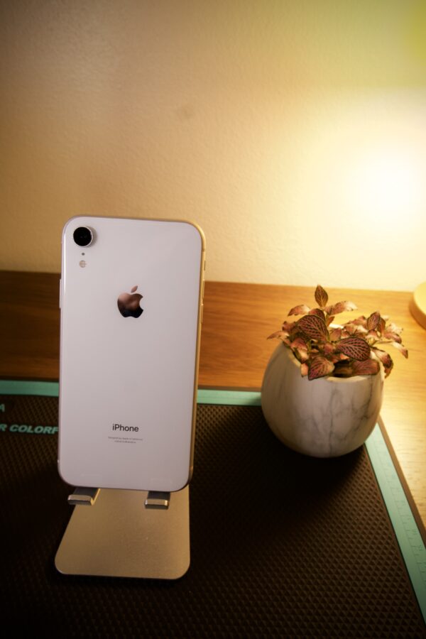 iPhone XR 64GB White | Tela de 6.1" (SEMINOVO) - Image 2